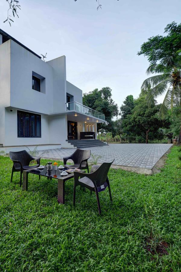 Nadhiyoram River Retreat Kochi Exterior photo